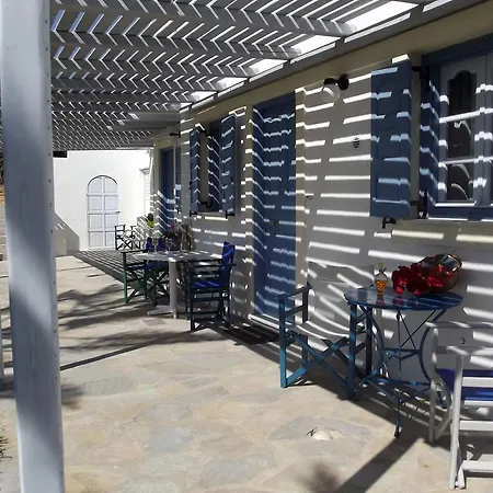 Chryssalis Garden Naxos City